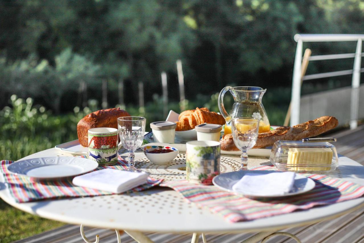 Domaine Des Fougeres Acomodação com café da manhã Guimaec Exterior foto